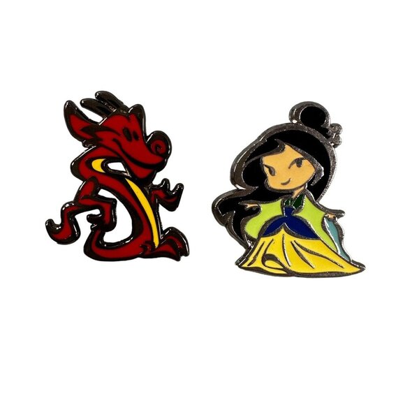 Disney Mulan Mushu Trading Pin Kawaii Princess Dragon Brooch Jewelry Badge Pin - Picture 1 of 5